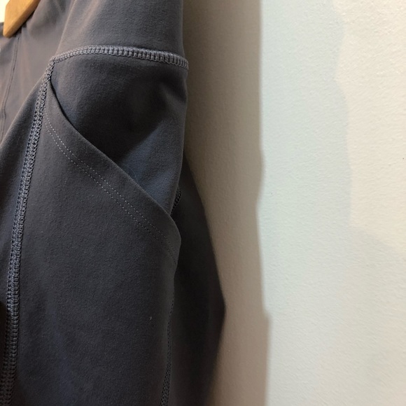 High Waist Victoria Secret grey cropped leggings - Picture 2 of 6